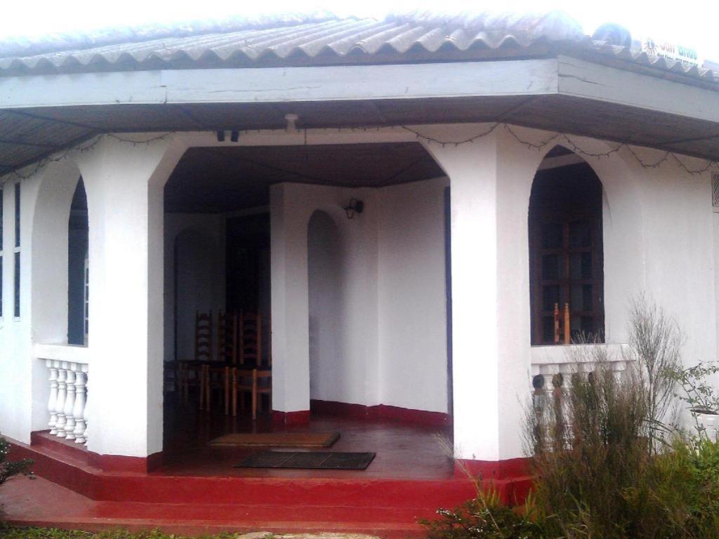 St. Andrews Hostel Nuwara Eliya Extérieur photo